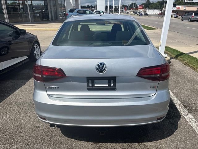 Used 2016 Silver Volkswagen 1.4T S image 4