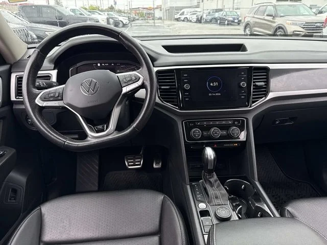 Used 2023 White Volkswagen 3.6L V6 SEL R-Line image 20
