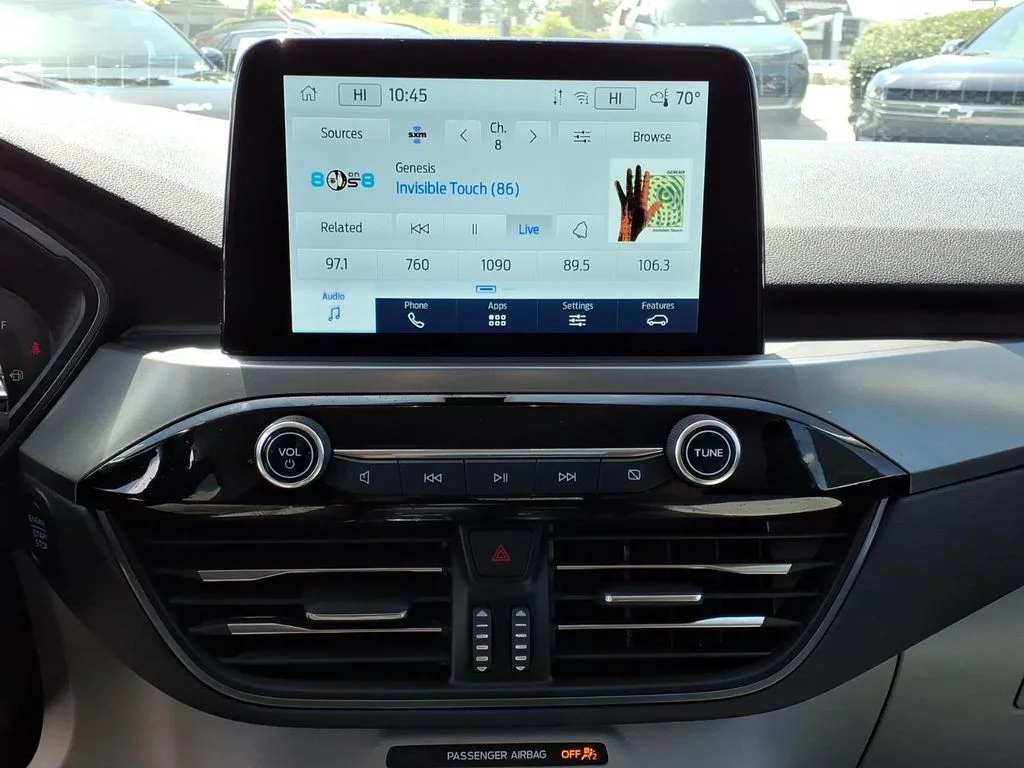 Used 2023 Silver Ford Active image 16