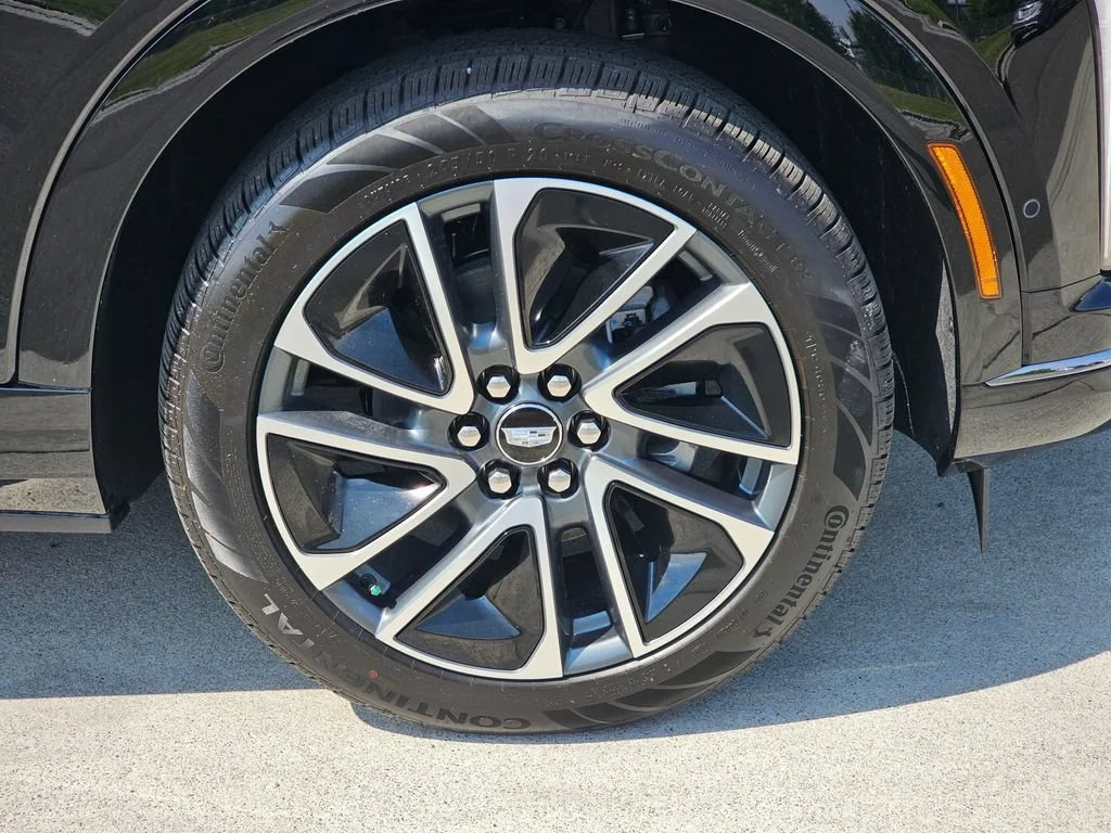 2026 Cadillac OPTIQ Sport - Photo 9