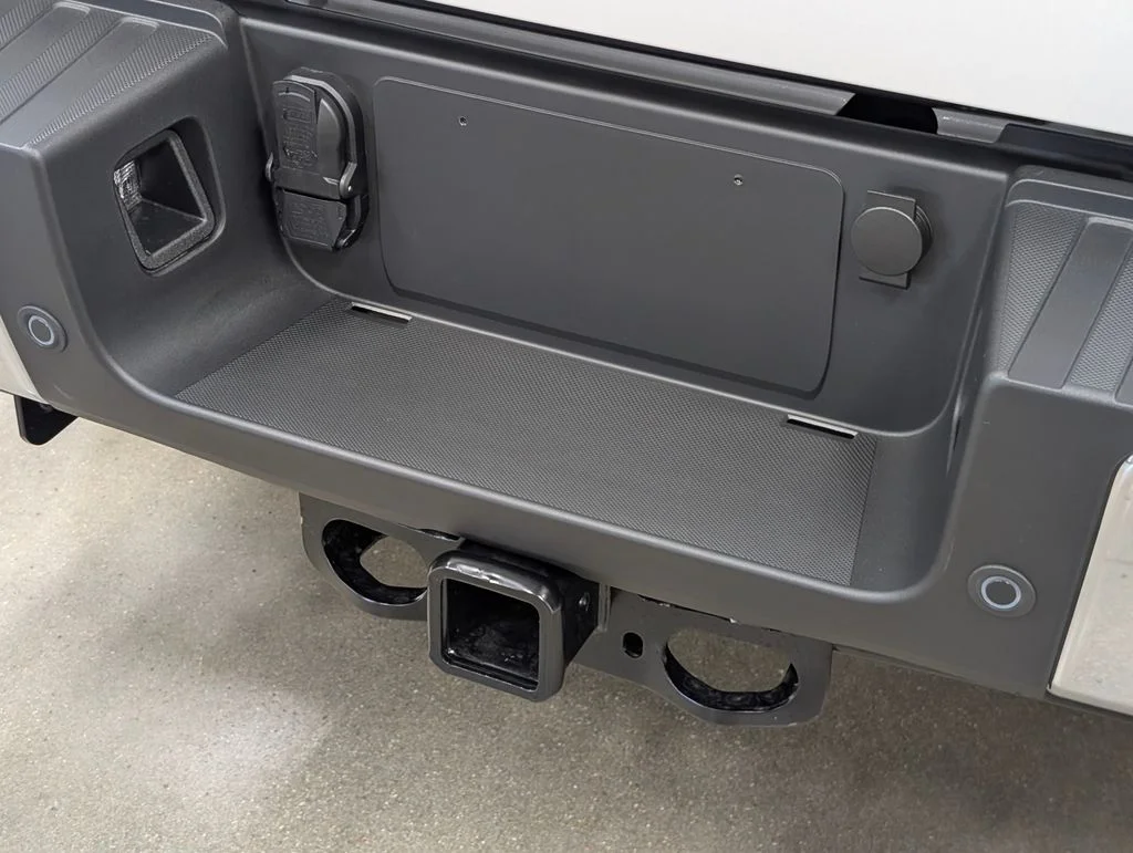New 2026 Star White Metallic Tri-Coat Ford F-250® King Ranch® image 32