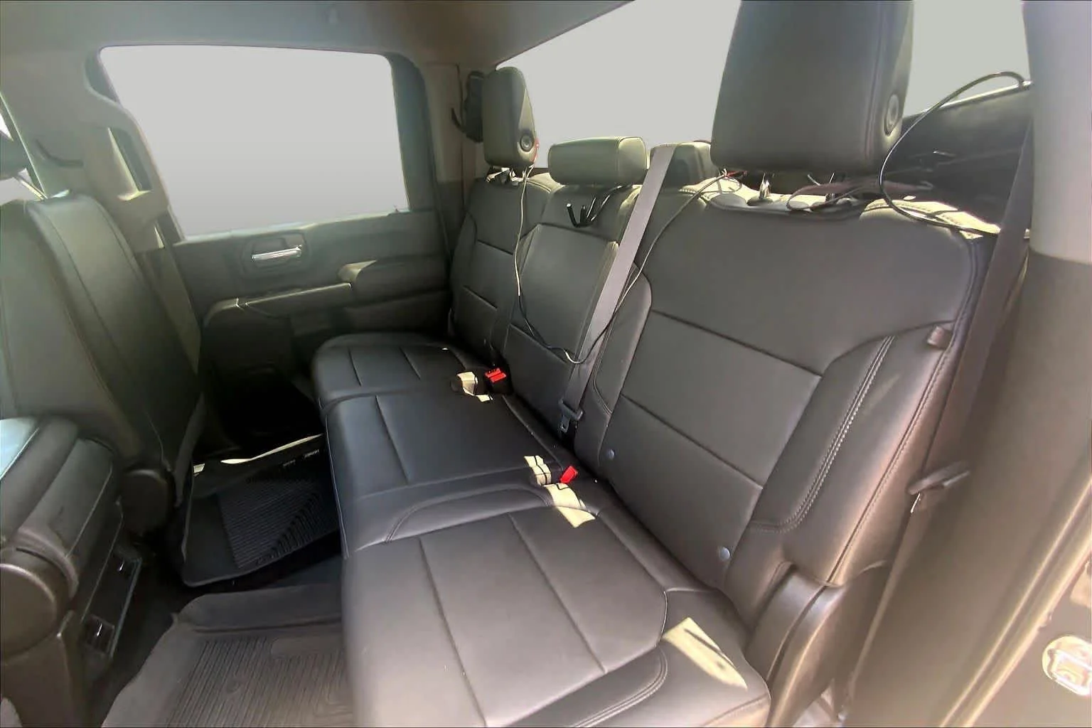 Used 2020 Black Chevrolet Work Truck image 21