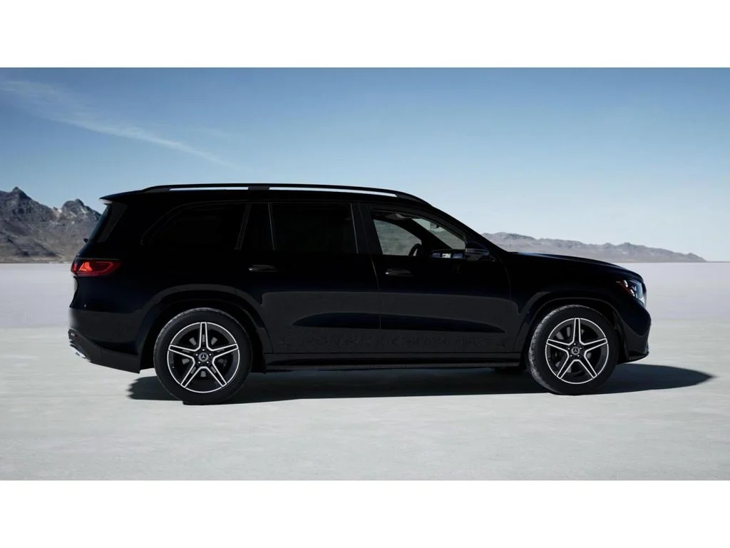 New 2027 Black Mercedes-Benz GLS 450 image 17
