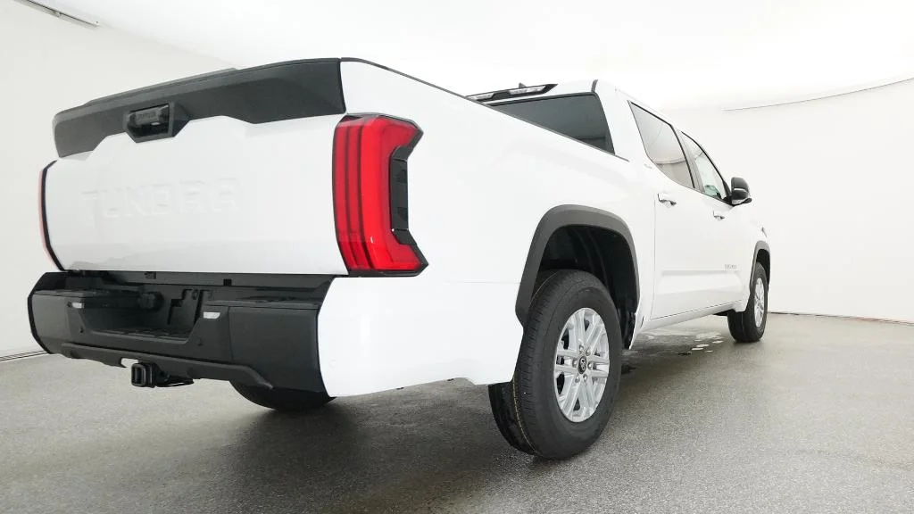 New 2026 Ice Cap Toyota SR5 image 29