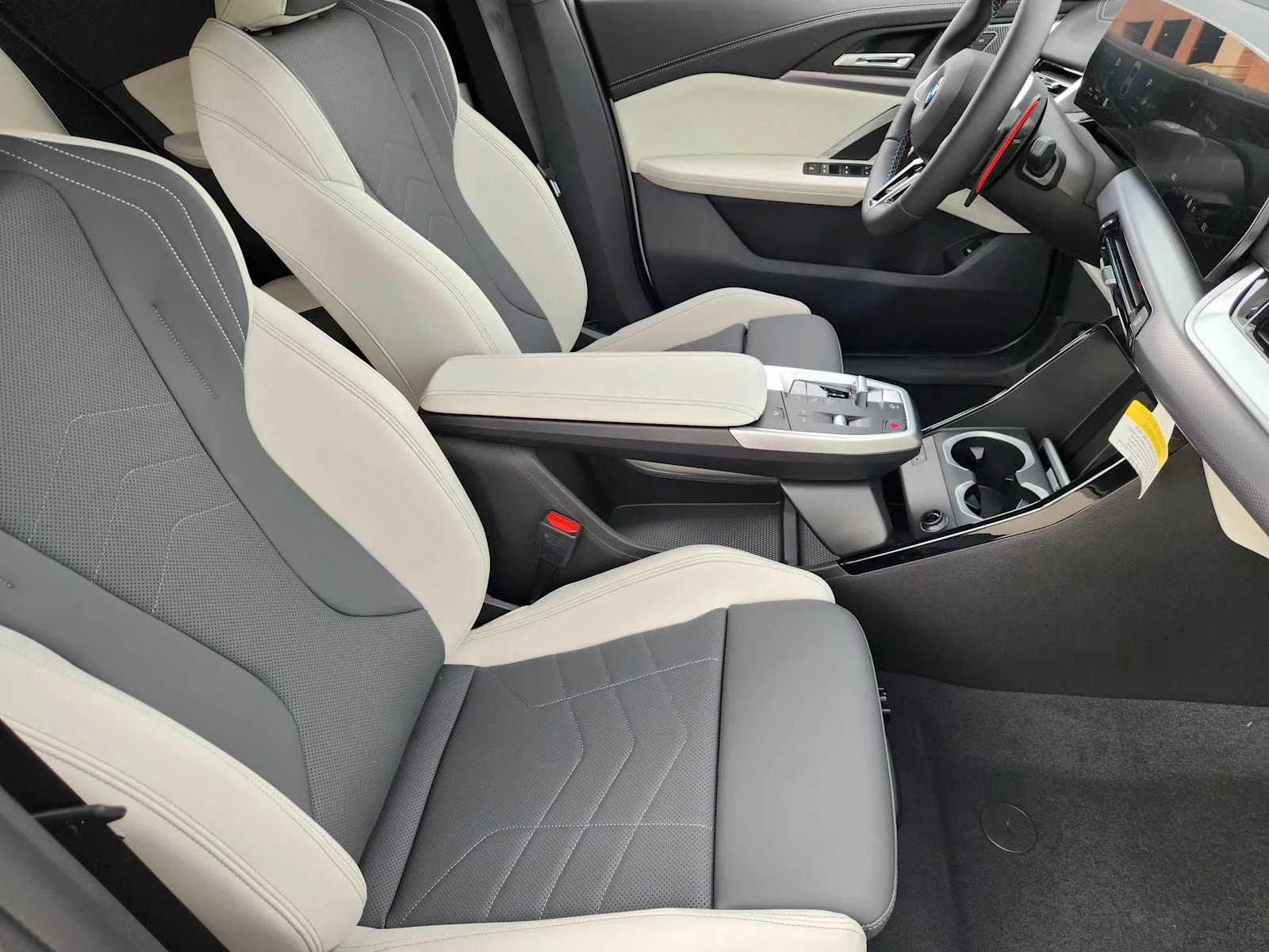 New 2027 Alpine White BMW M35i image 5