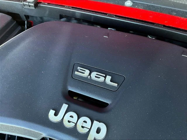 Used 2020 Red Jeep Rubicon image 31