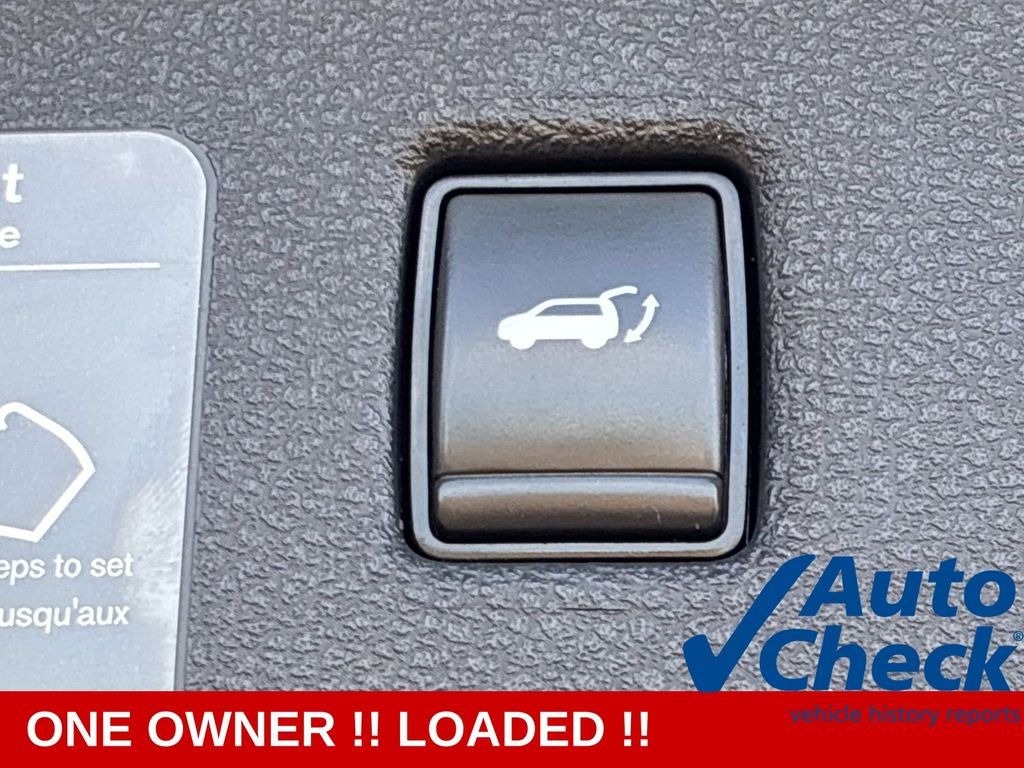 Used 2022 Gray INFINITI LUXE image 16