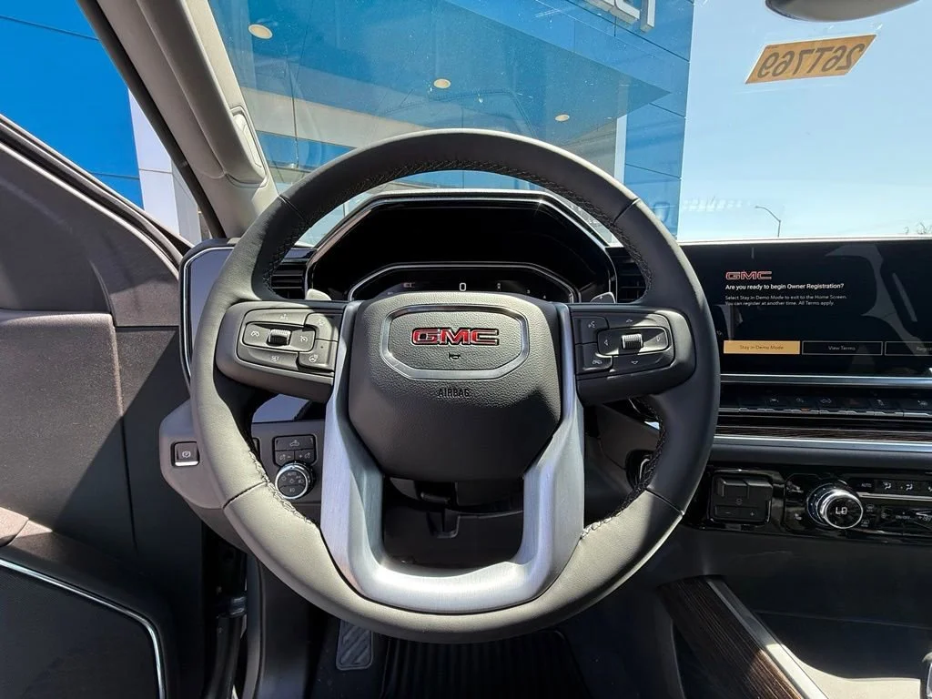 New 2026 Sterling Metallic GMC Elevation image 17