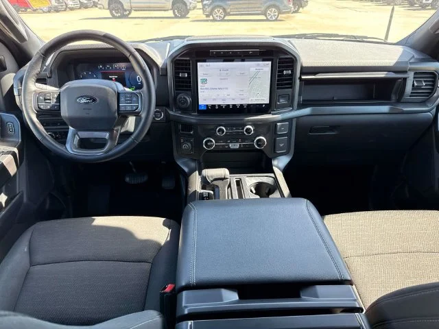 Used 2024 Black Ford XLT image 30