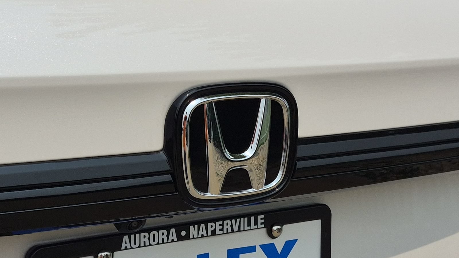 New 2026 Platinum White Pearl Honda Sport-L image 29