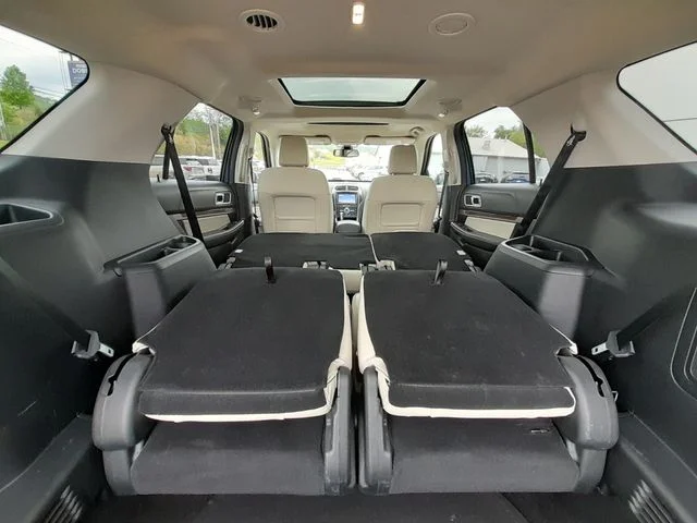 Used 2018 Blue Ford Platinum image 59