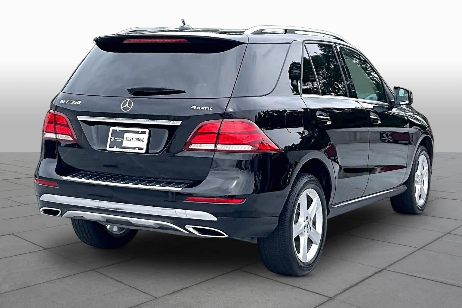 Used 2018 Obsidian Black Metallic Mercedes-Benz GLE 350 image 13