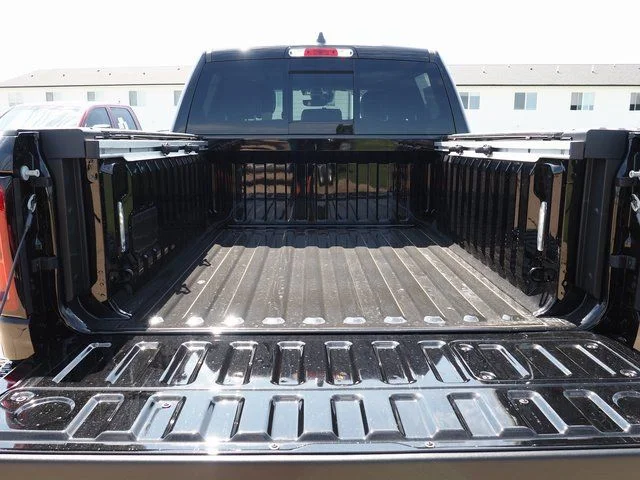 2026 RAM 1500 Rebel - Photo 16