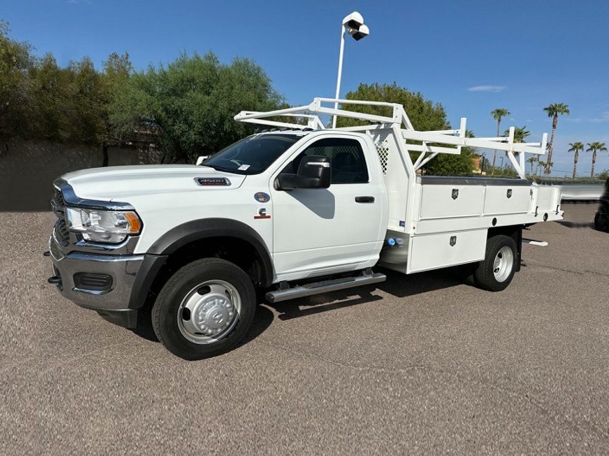 2026 RAM 5500 Big Horn 4X4 Crew Cab DRW 197" WB's photo