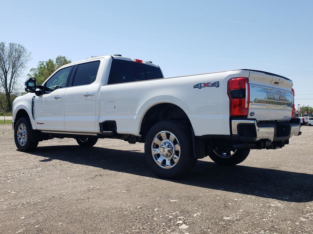 New 2026 Star White Metallic Tri-Coat Ford F-350® King Ranch® image 6