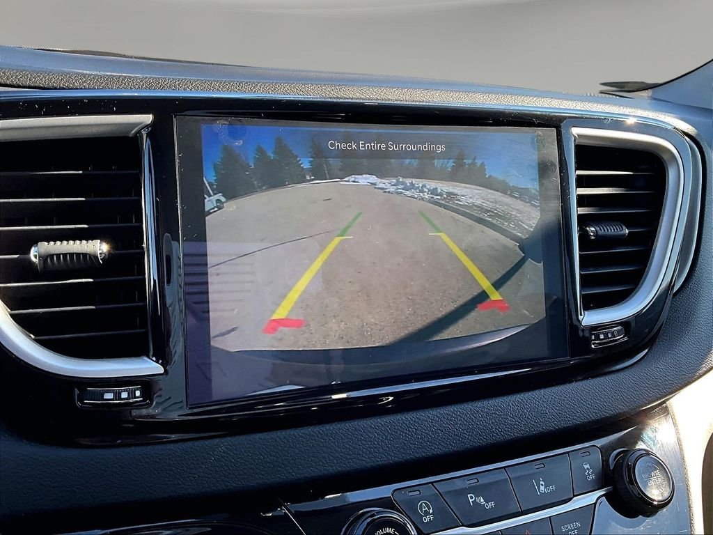 Used 2023 Gray Chrysler Touring L image 18