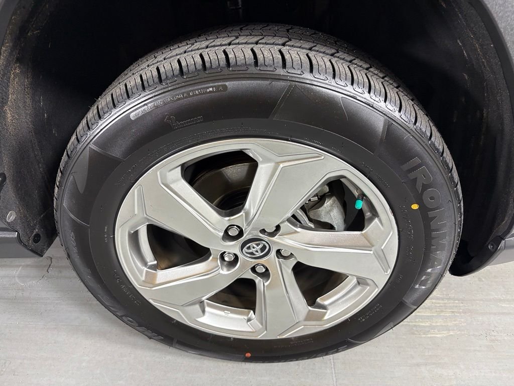 Used 2021 Gray Toyota Limited image 11