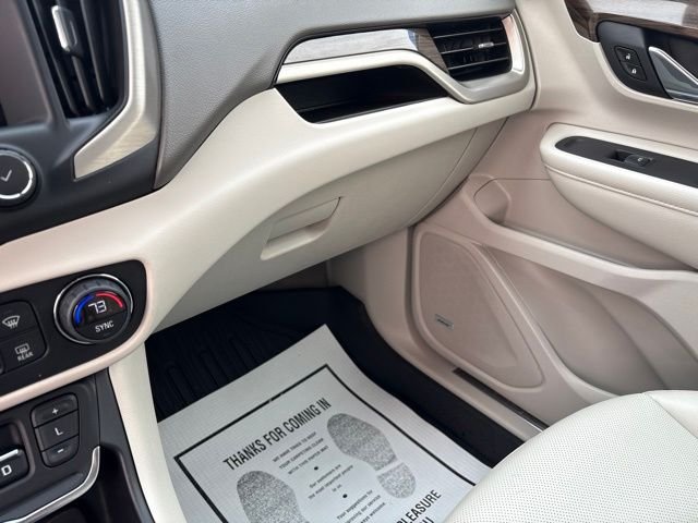 Used 2020 White GMC Denali image 30