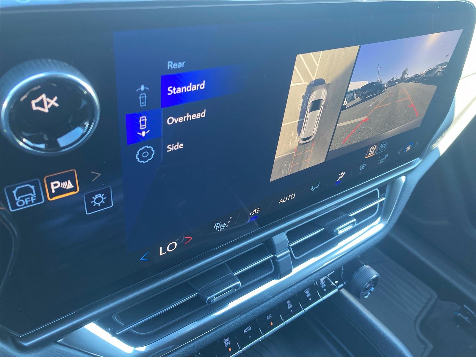 2026 Chevrolet Equinox EV 1LT - Photo 14