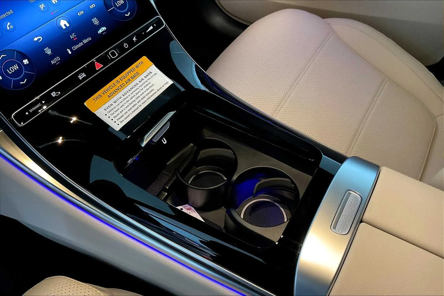 2025 Mercedes-Benz GLC Base - Photo 11