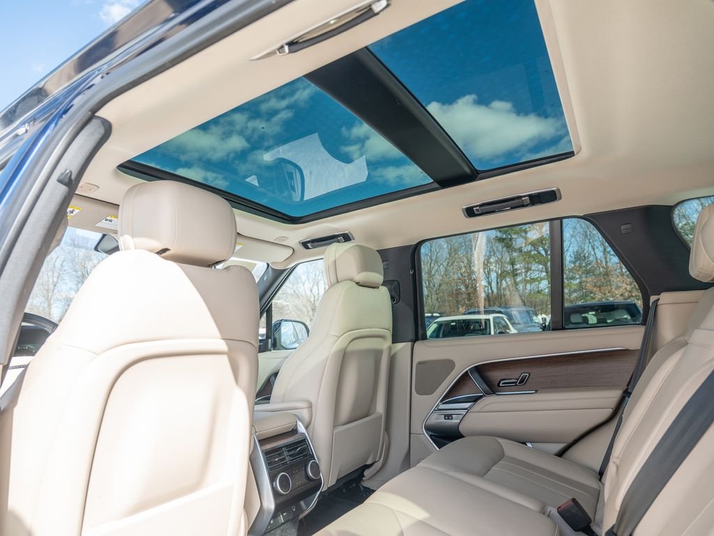 2023 Land Rover Range Rover SE - Photo 34