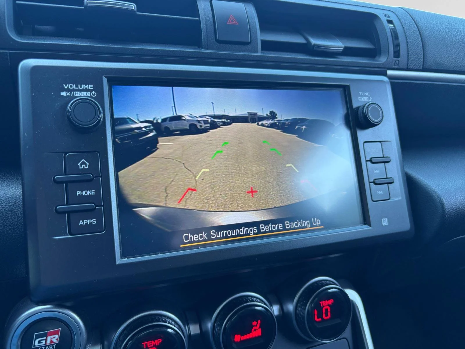Used 2023 Pavement Toyota Base image 23