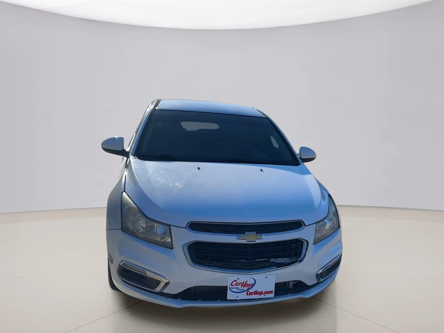 Used 2015 White Chevrolet 1LT image 6