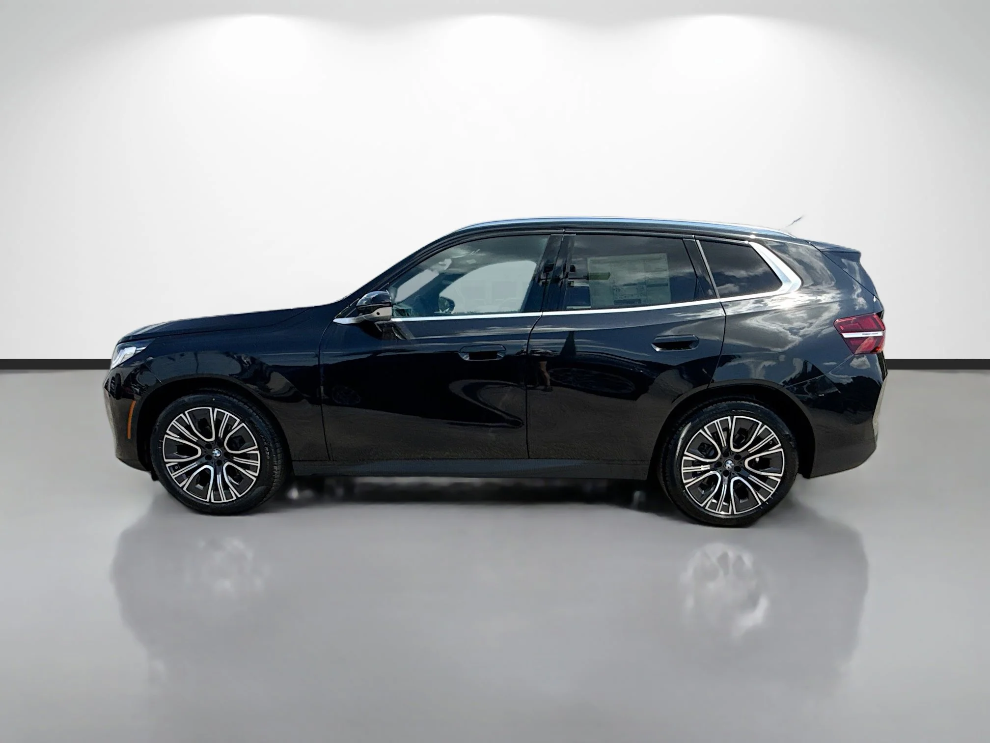 New 2026 Black Sapphire Metallic BMW 30 xDrive image 6