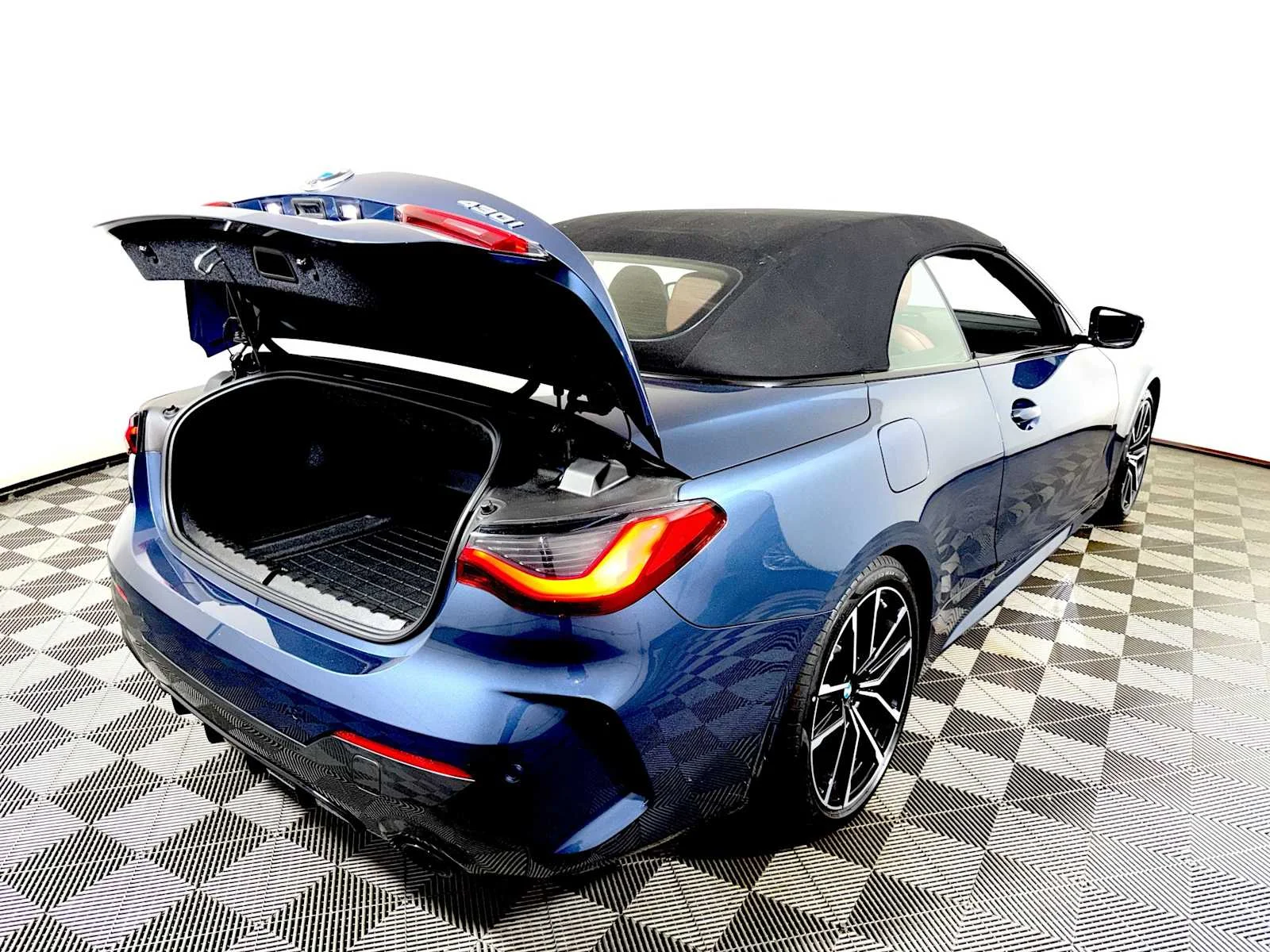 Certified Used 2024 Arctic Race Blue metallic BMW 430i xDrive image 22