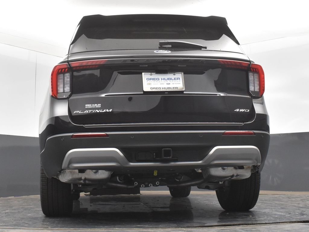 New 2026 Agate Black Metallic Ford Platinum™ image 27