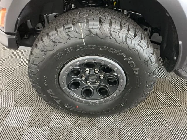 New 2026 Agate Black Metallic Ford Raptor image 34