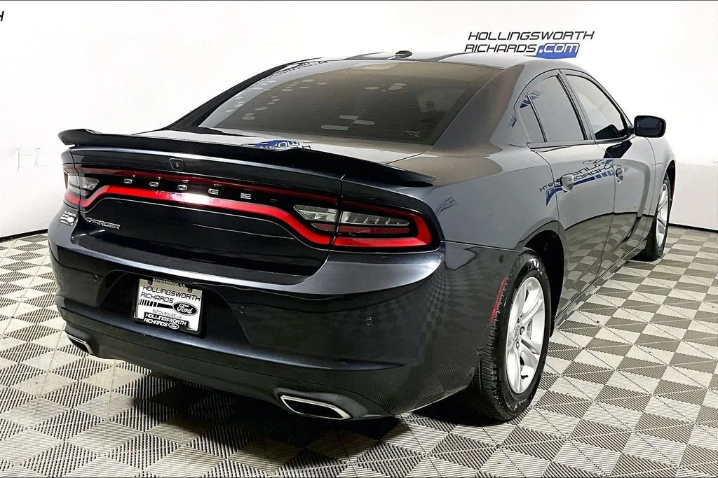 Certified Used 2019 Maximum Steel Metallic Dodge SXT image 9