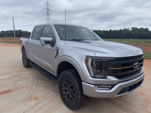 Used 2022 Silver Ford Tremor image 2