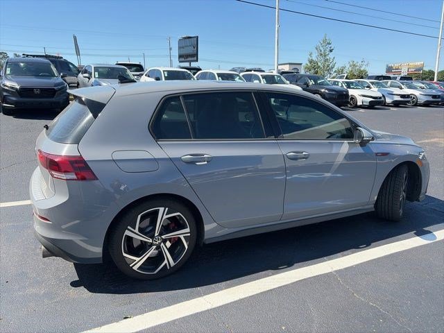 Used 2024 Graphite Gray/Black Roof Volkswagen SE image 5