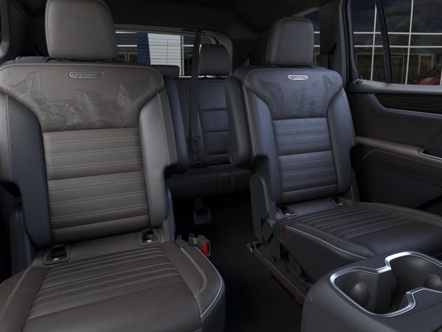2026 GMC Acadia Denali Ultimate - Photo 18