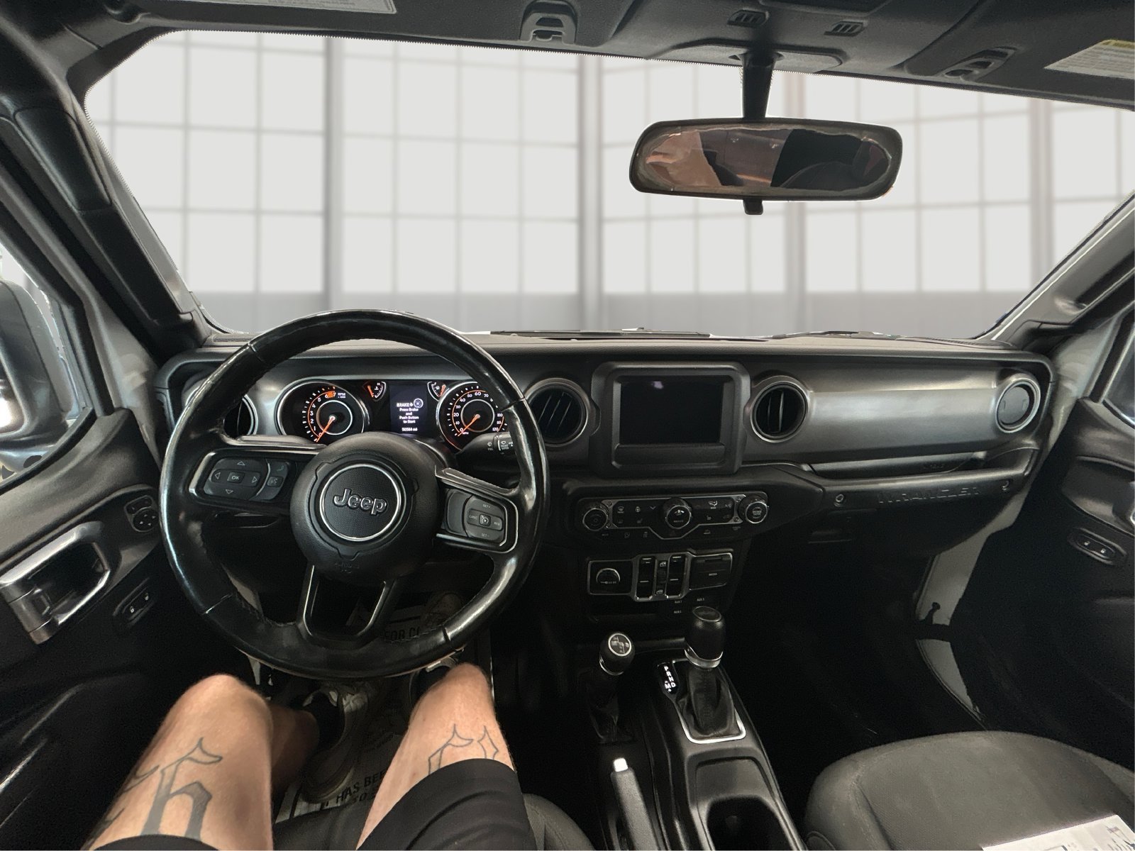 Used 2022 White Jeep Unlimited Willys image 24