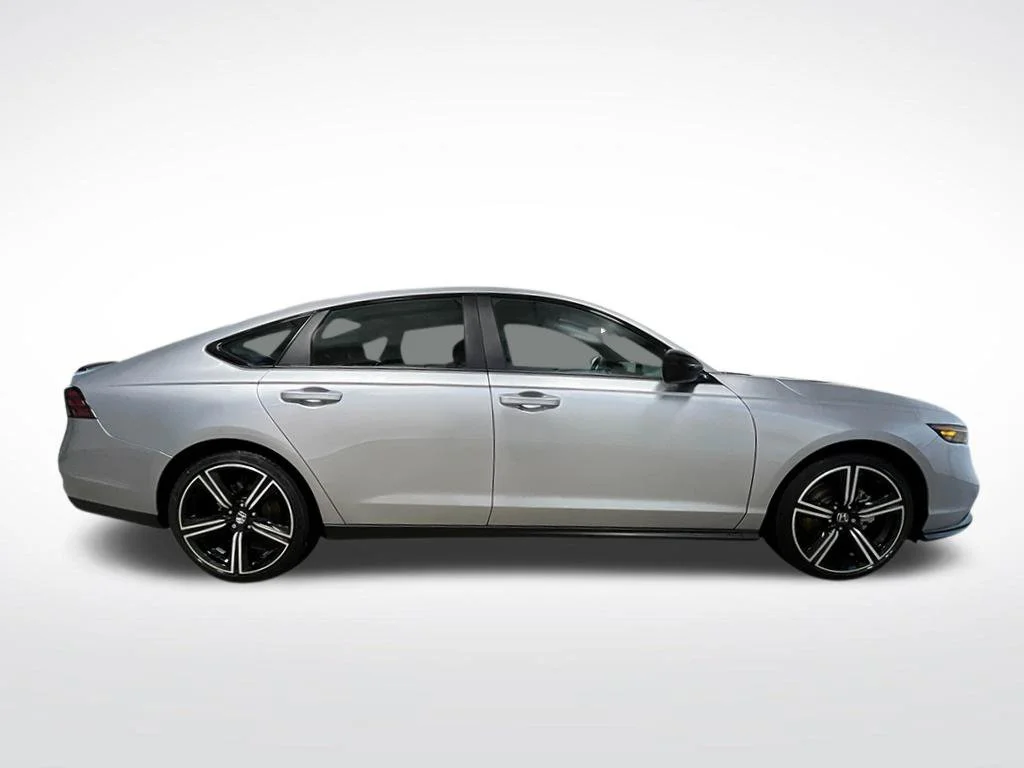 2026 Honda Accord Hybrid Sport - Photo 10