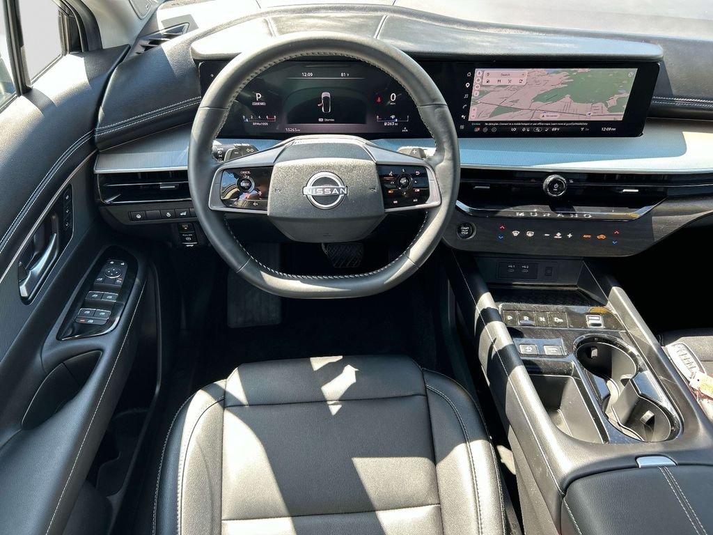 Used 2025 Blue Nissan SL image 9