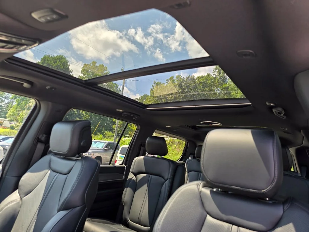 New 2026 Gray Jeep Upland image 13
