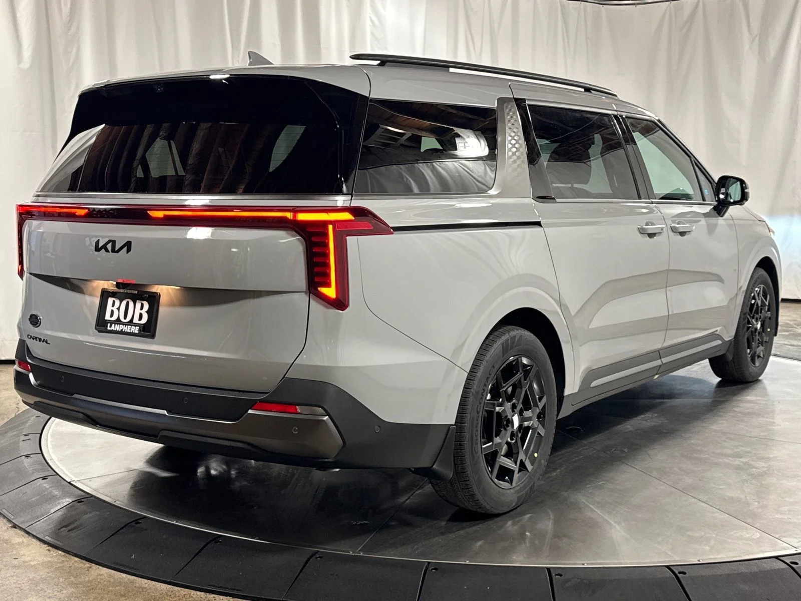 2026 Kia Carnival SX Prestige - Photo 8
