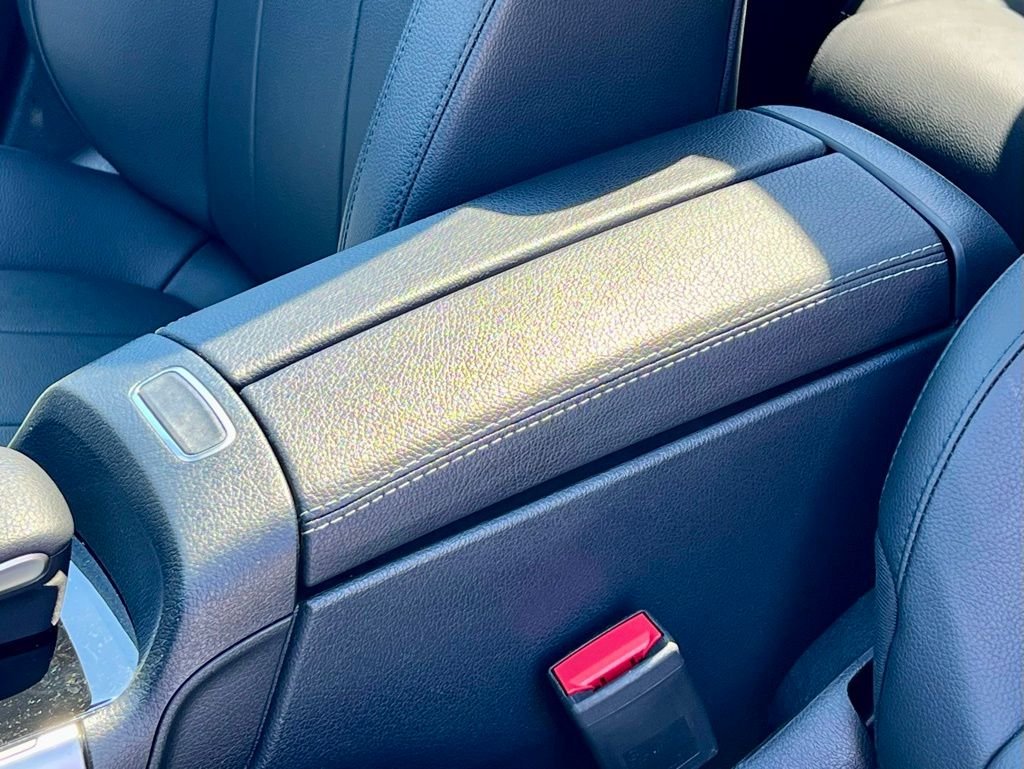 Certified Used 2023 Black Mercedes-Benz GLB 250 image 24