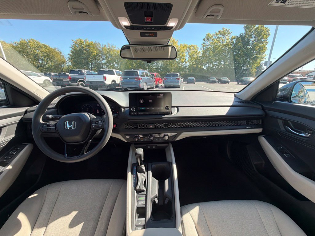 Used 2024 Meteorite Gray Metallic Honda LX image 11