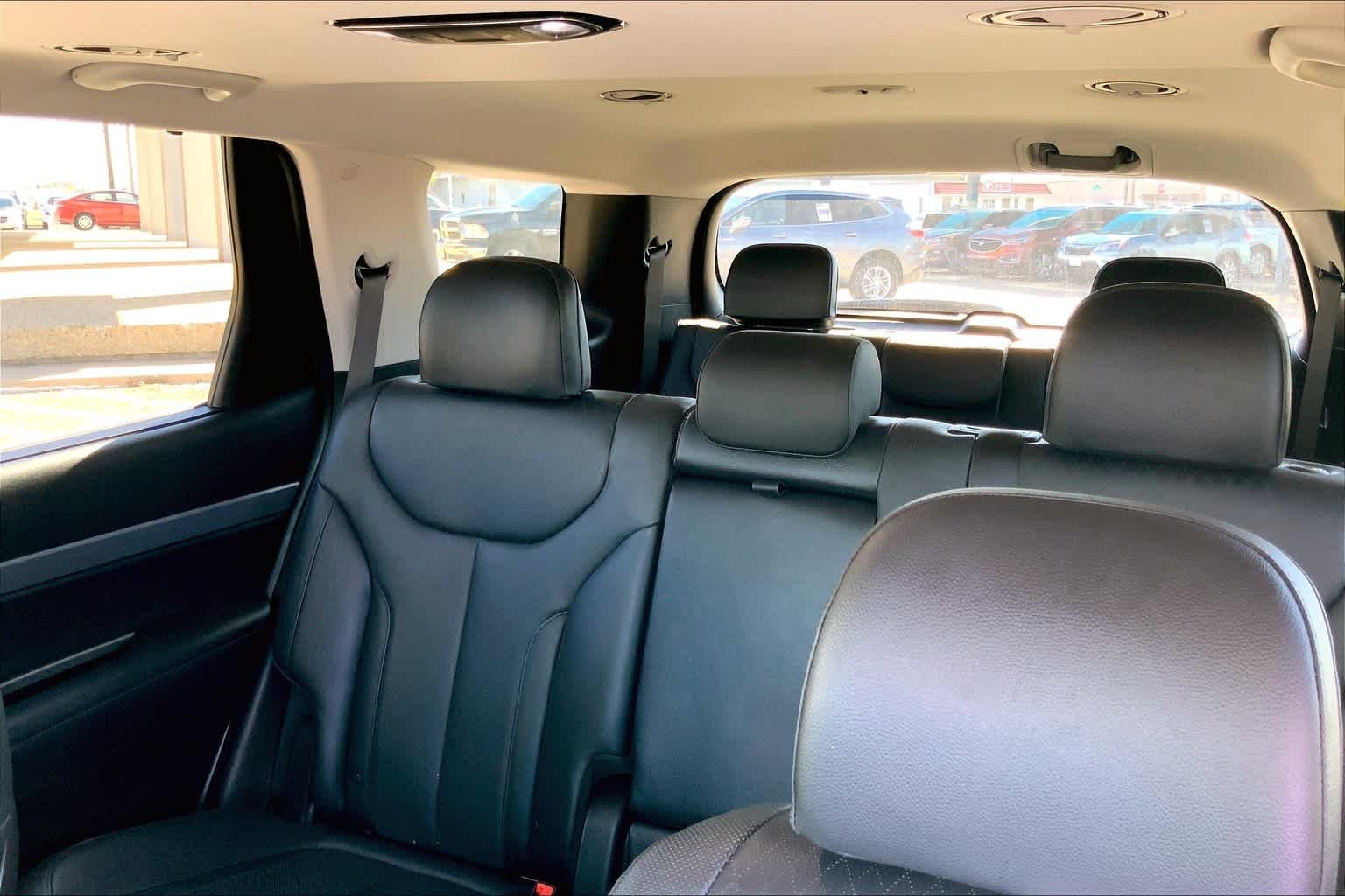 Used 2020 Lagoon Silver Hyundai SEL image 35