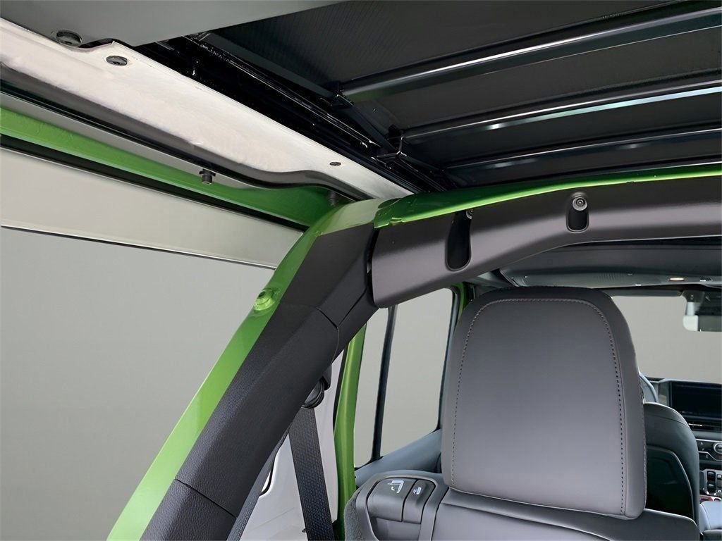 2025 Jeep Wrangler 4-Door Rubicon 392 Final Edition - Photo 37