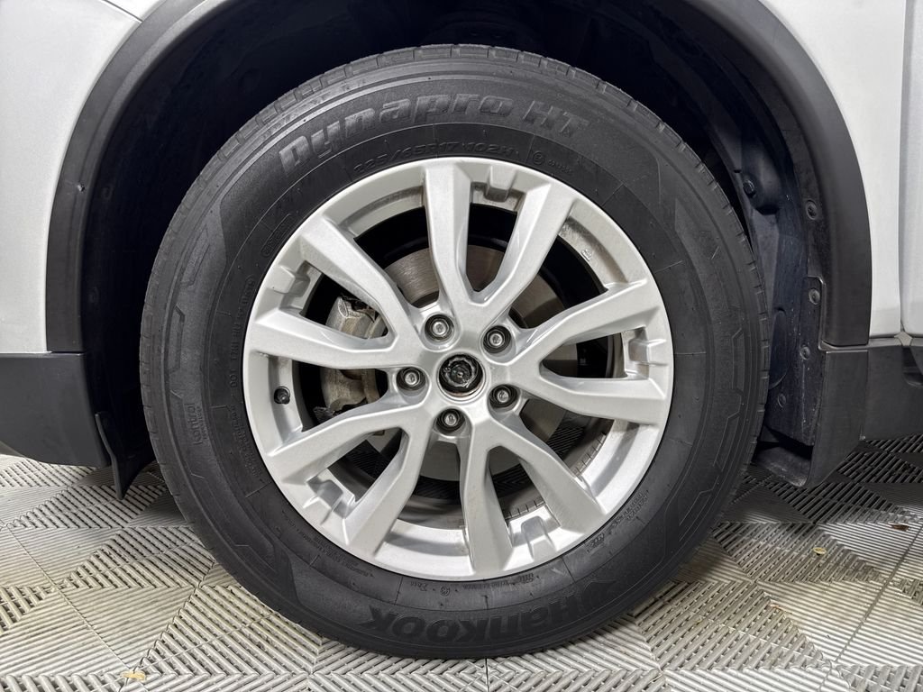 2019 Nissan Rogue S - Photo 20