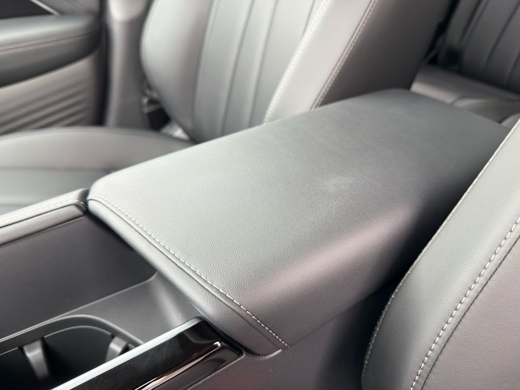 2025 Acura ADX Base - Photo 25