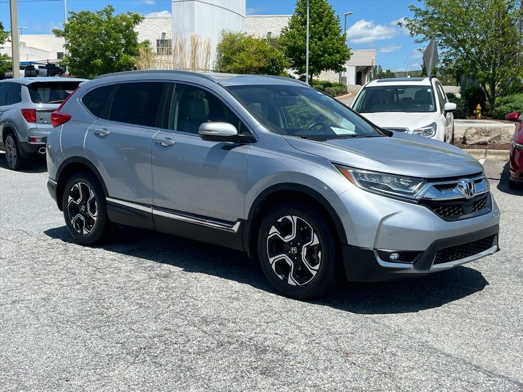 2017 Honda CR-V Touring 2WD's photo