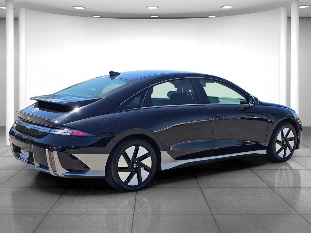 2024 Hyundai IONIQ 6 SE - Photo 6