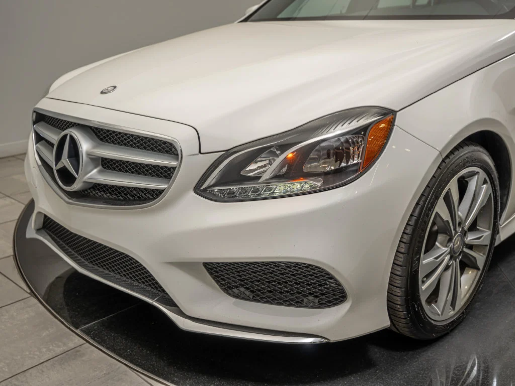 Used 2016 White Mercedes-Benz E 350 image 3