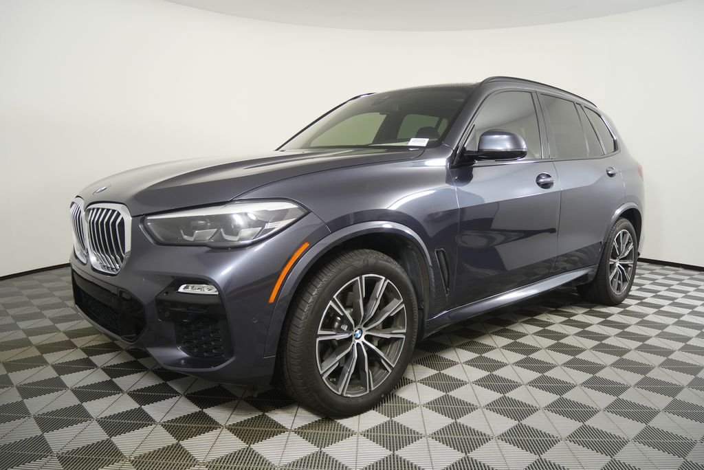 Used 2019 Gray Metallic BMW xDrive40i image 7